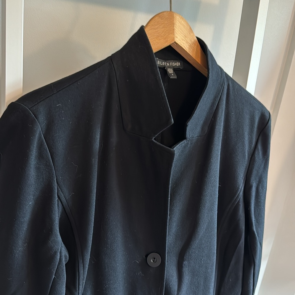 Tidy, tailored soft knit blazer by Eileen Fisher - Picture 3 of 8